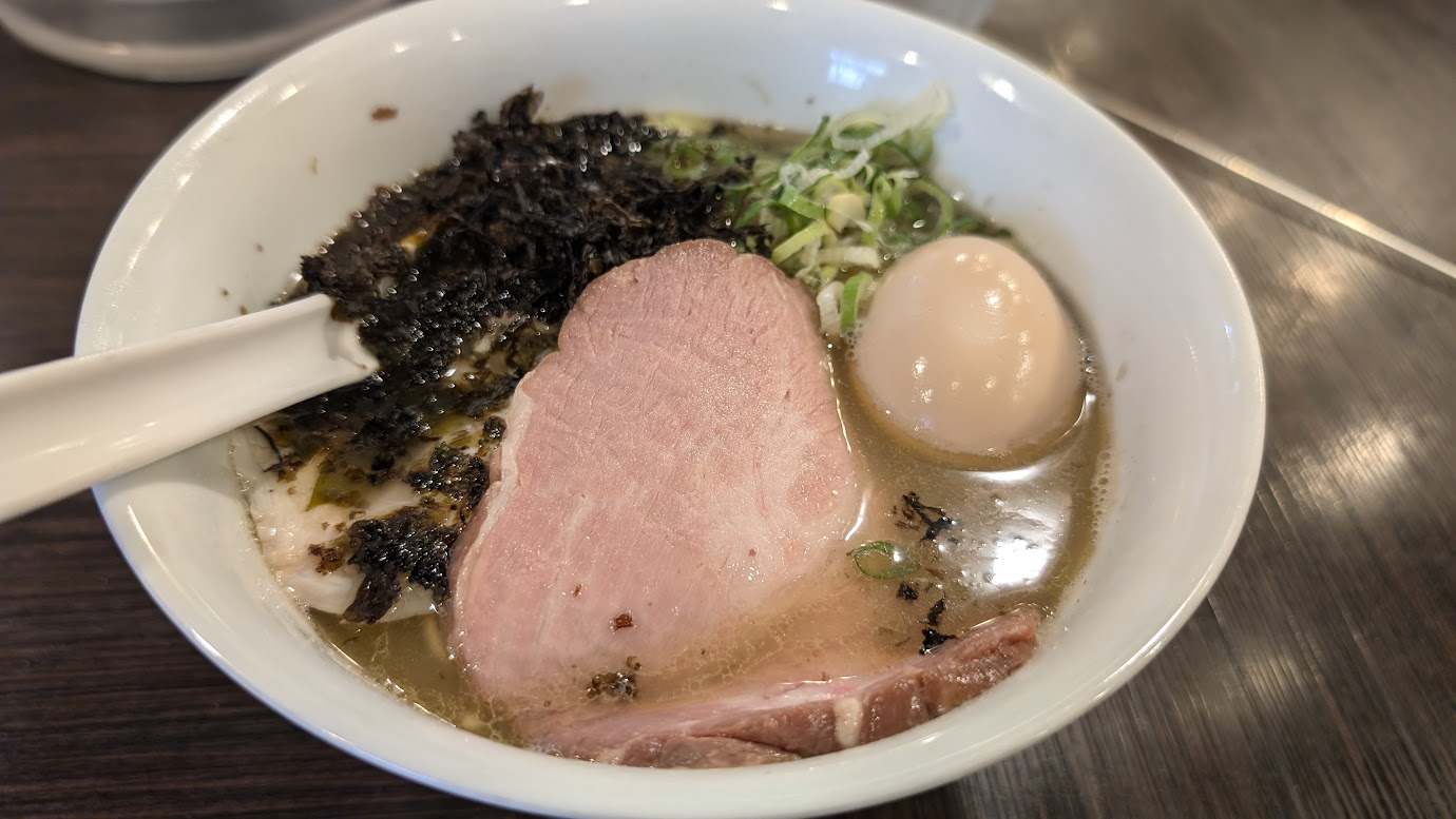 麺や でこのラーメン