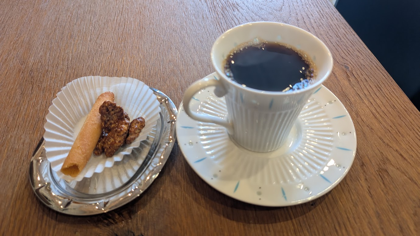 豆こねくとでいただいたサービスコーヒー